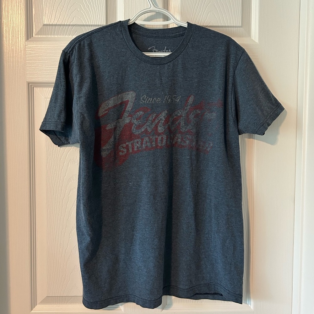 Fender Men's Blue/Gray T-Shirt - Large